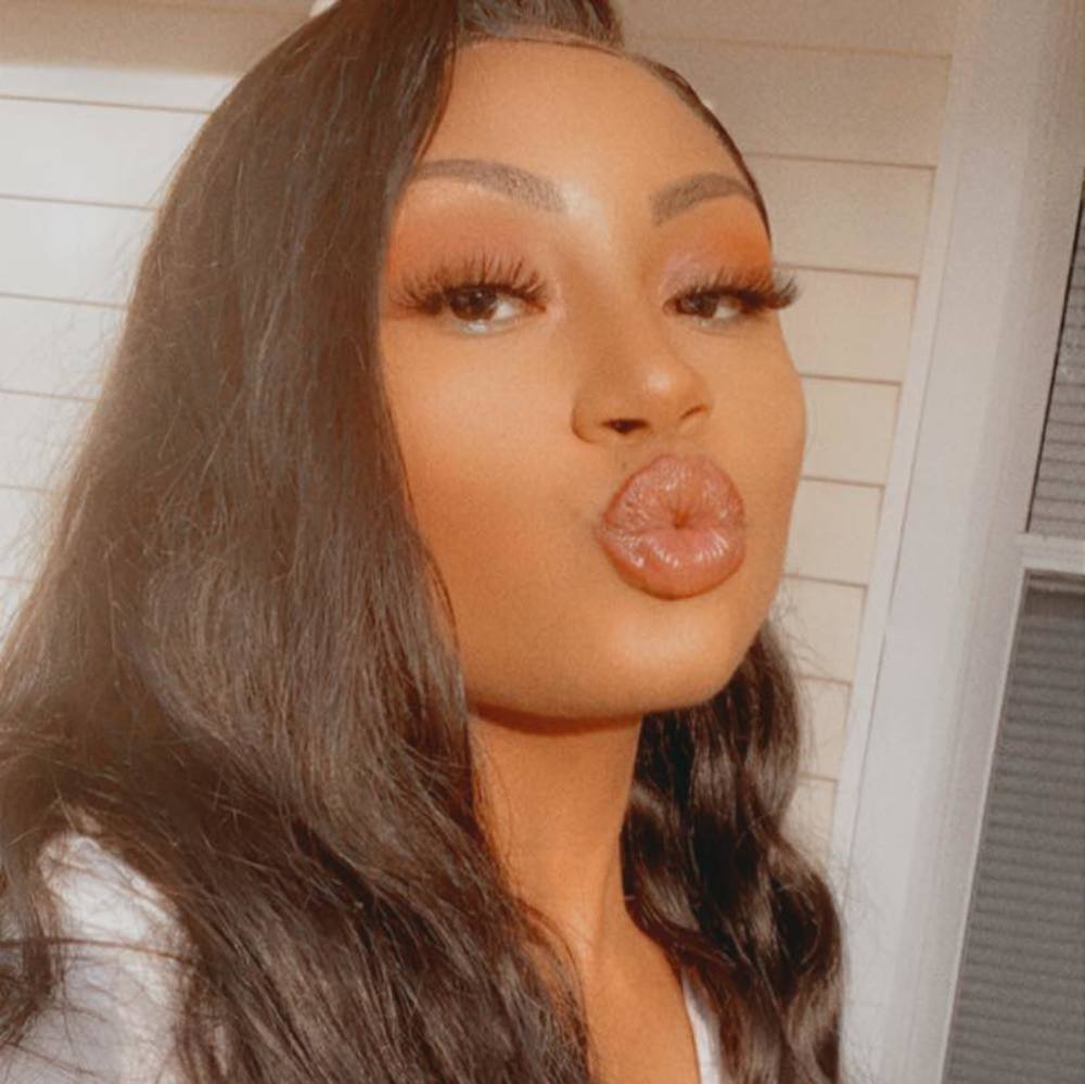 Meet your Posher, Meeci